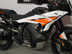 KTM 790