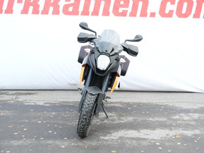 KTM 990