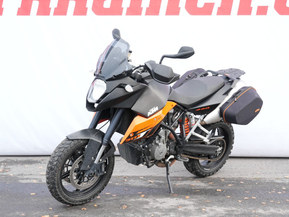 KTM 990