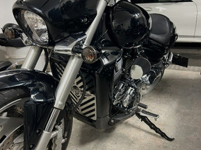Suzuki Intruder