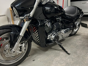 Suzuki Intruder