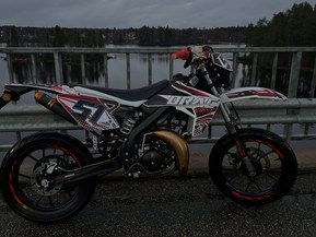 Drac Supermoto