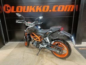 KTM 390