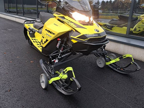 Ski-Doo MX Z