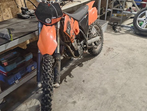 KTM 525