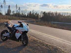 KTM RC