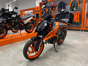KTM 390
