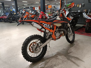 KTM 250