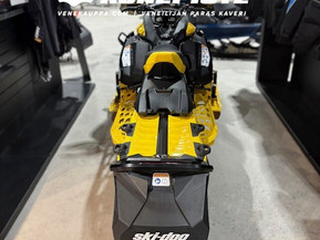 Ski-Doo MX Z