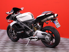 Ducati 848