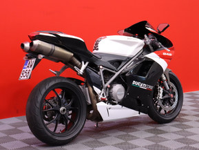 Ducati 848