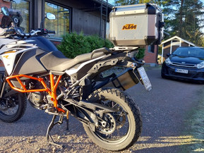 KTM 1090 R
