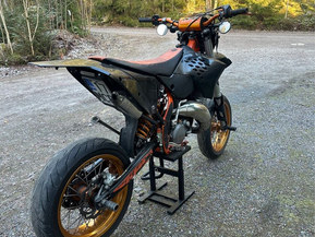 KTM 125
