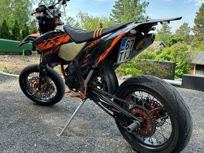 KTM 125