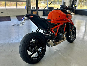KTM 1390 Super Duke R