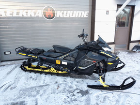 Ski-Doo Summit