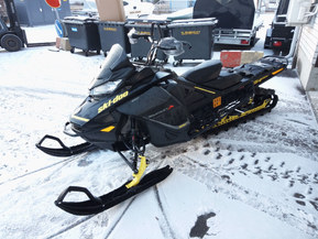 Ski-Doo Summit