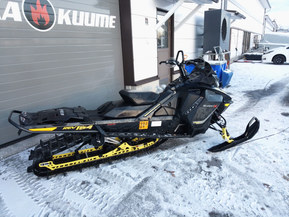 Ski-Doo Summit