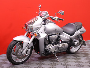 Suzuki Intruder