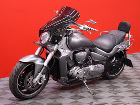 Suzuki Intruder