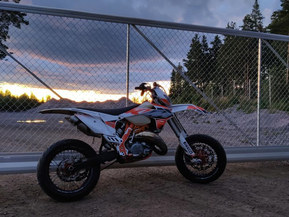 KTM 125