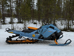 Ski-Doo Summit