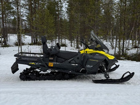 Ski-Doo Expedition