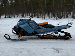 Ski-Doo Summit