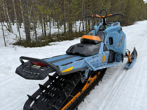 Ski-Doo Summit