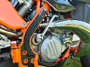 KTM 300