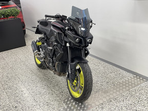 Yamaha MT-10