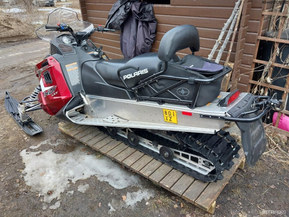 Polaris 550 LXT