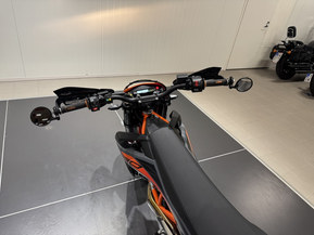 KTM 690