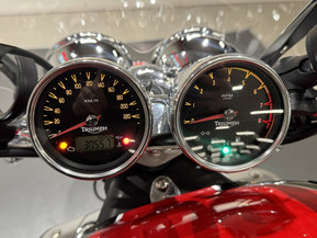 Triumph Rocket III