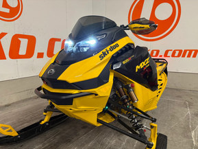Ski-Doo MX Z
