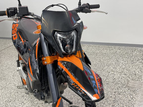 KTM 690