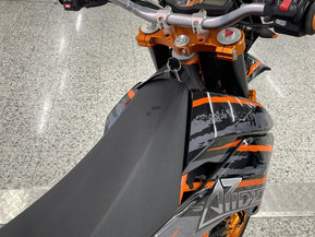 KTM 690