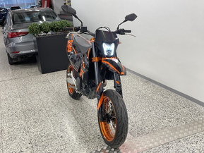 KTM 690