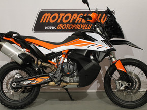 KTM 790