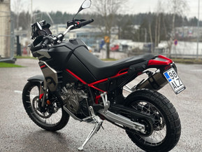 Aprilia Tuareg