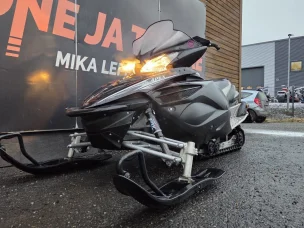 Yamaha Apex