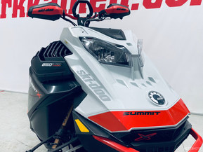 Ski-Doo Summit