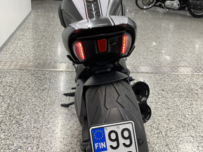 Ducati Diavel