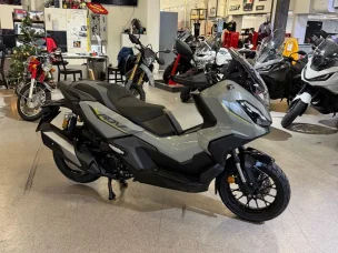 Honda ADV