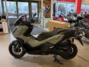 Honda ADV