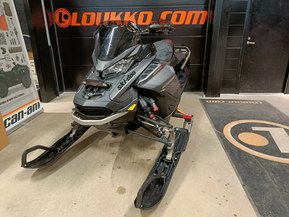 Ski-Doo Mach Z