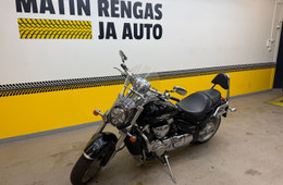 Suzuki Intruder