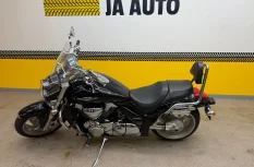 Suzuki Intruder