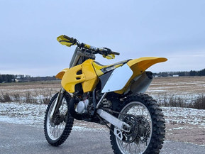 Suzuki RM