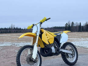 Suzuki RM